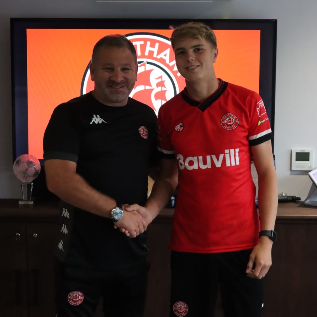 KIAN GARLINGE SIGNS FIRST CONTRACT WITH CHATHAM