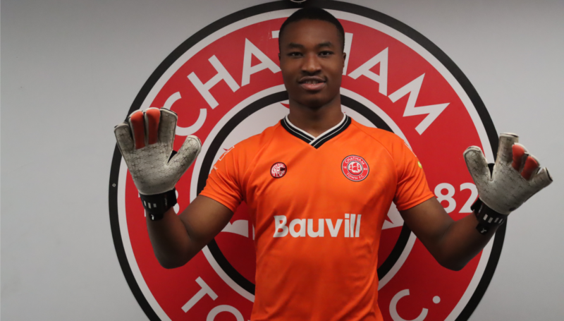 CHATS SIGN DAVID AZAIYA ON LOAN