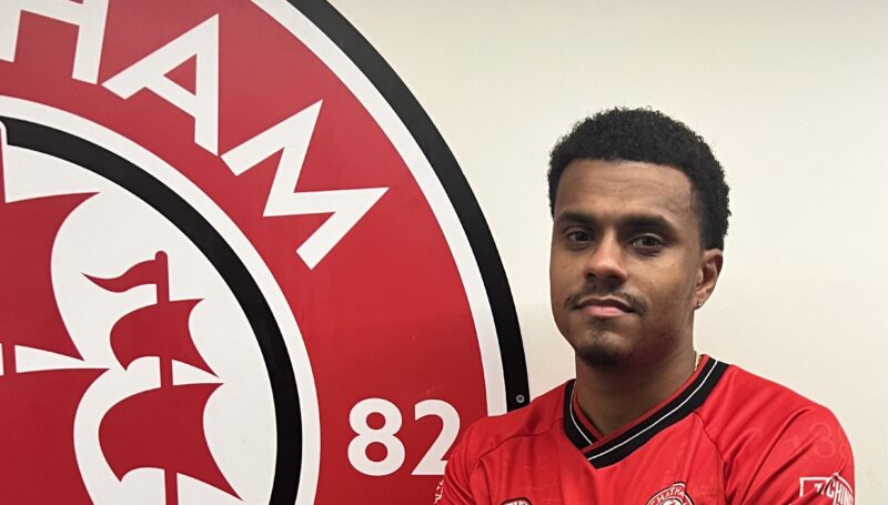 CHATS SIGN JAMIE MASCOLL