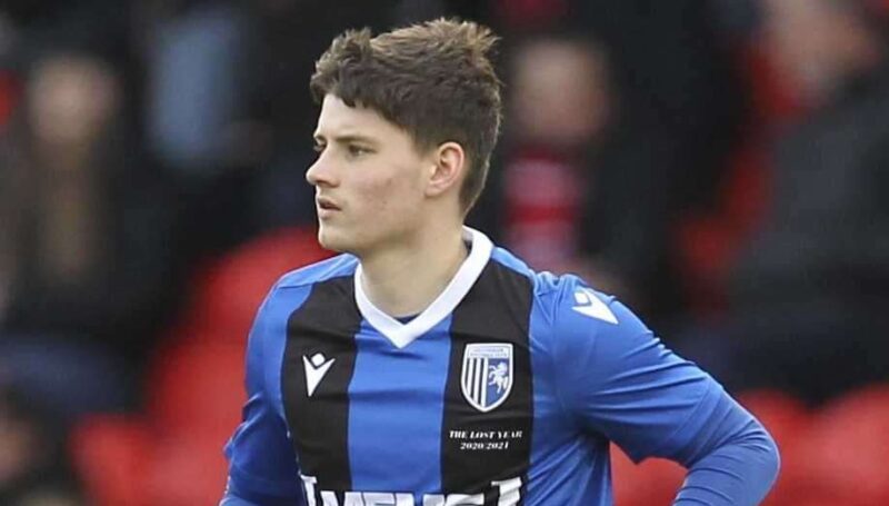 CHATS SIGN JOSH CHAMBERS