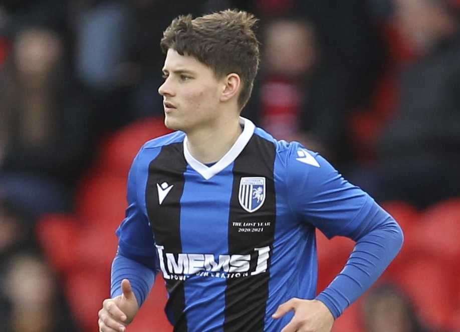 CHATS SIGN JOSH CHAMBERS