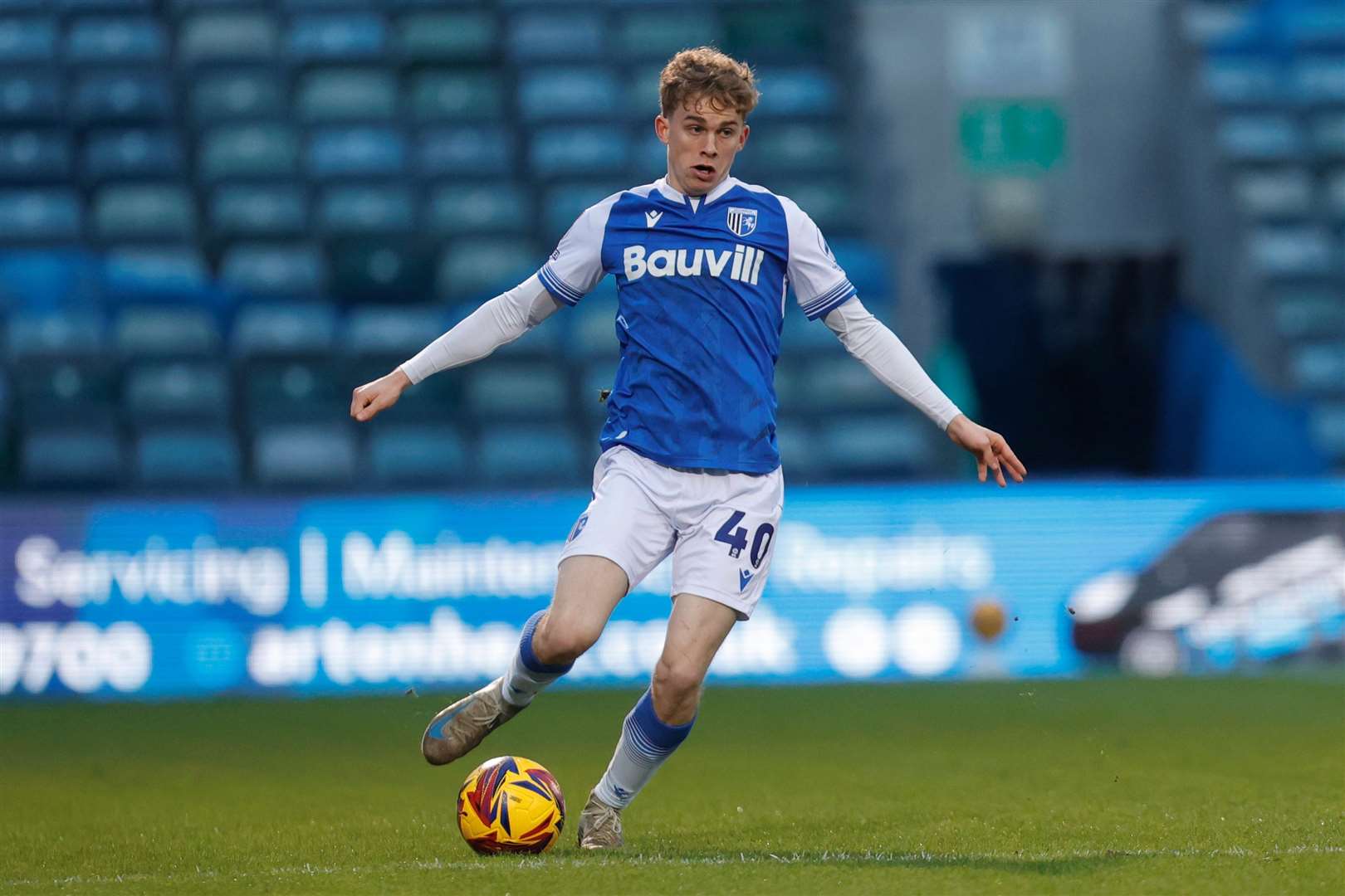 CHATS SIGN HARRY WEBSTER