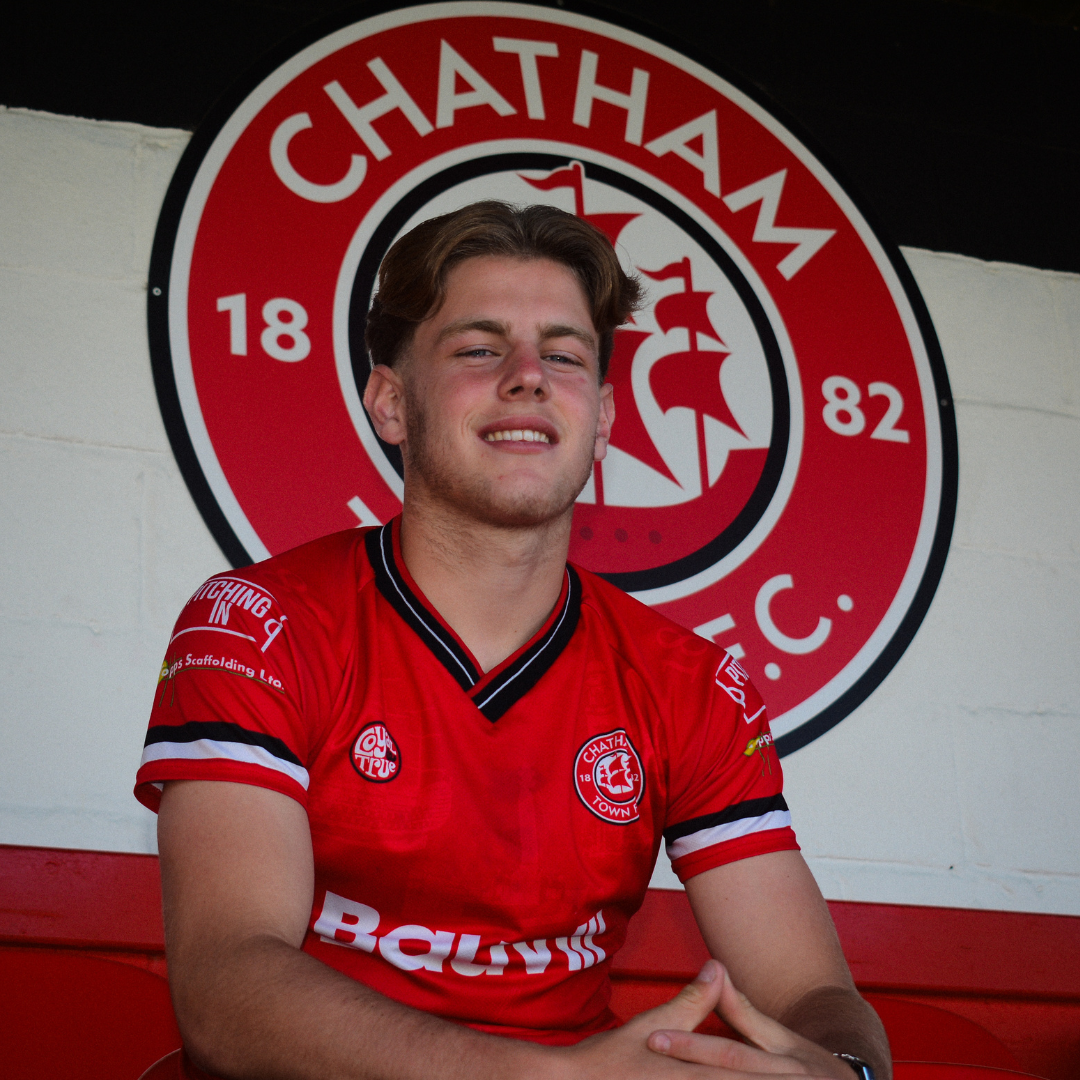 SAM SENE-RICHARDSON SIGNS CONTRACT