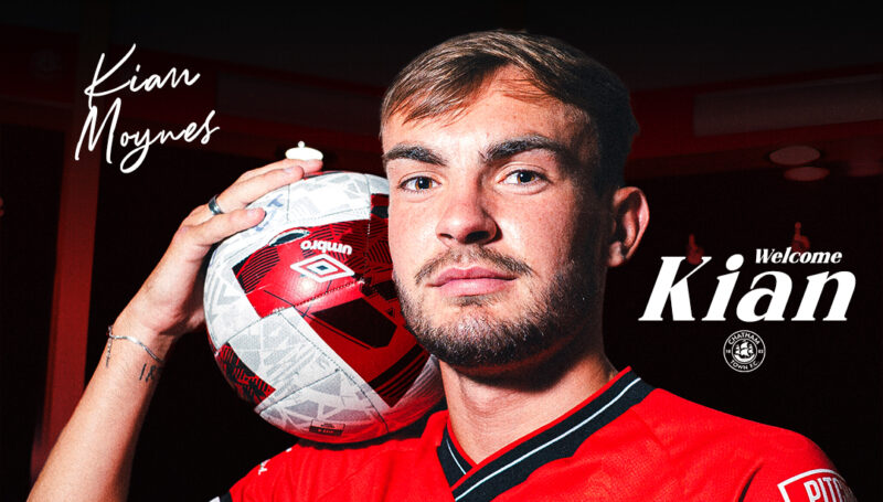 CHATS SIGN KIAN MOYNES