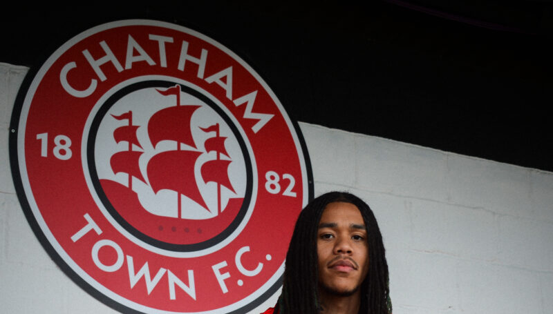 CHATS SIGN CHAYNIE BURGIN