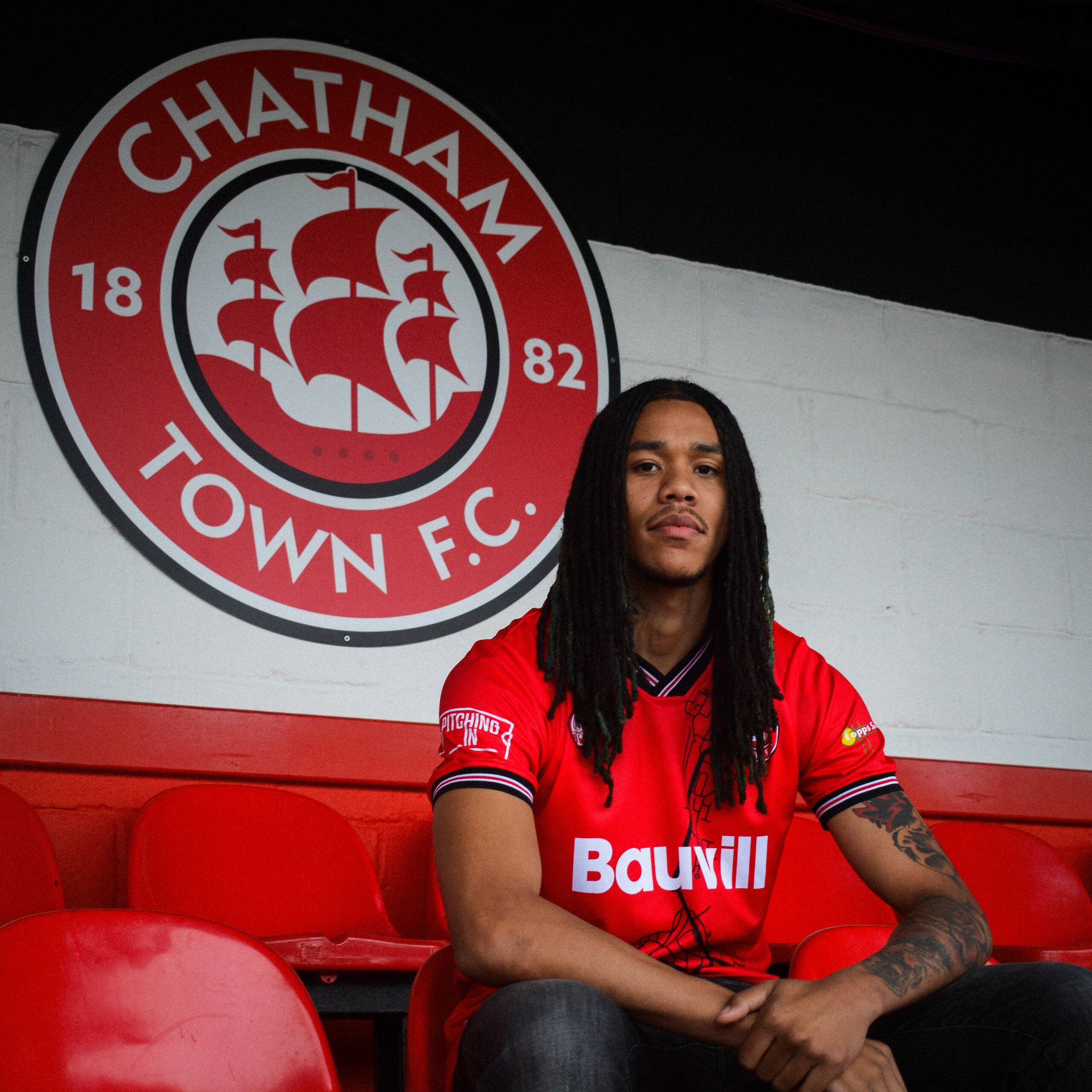 CHATS SIGN CHAYNIE BURGIN