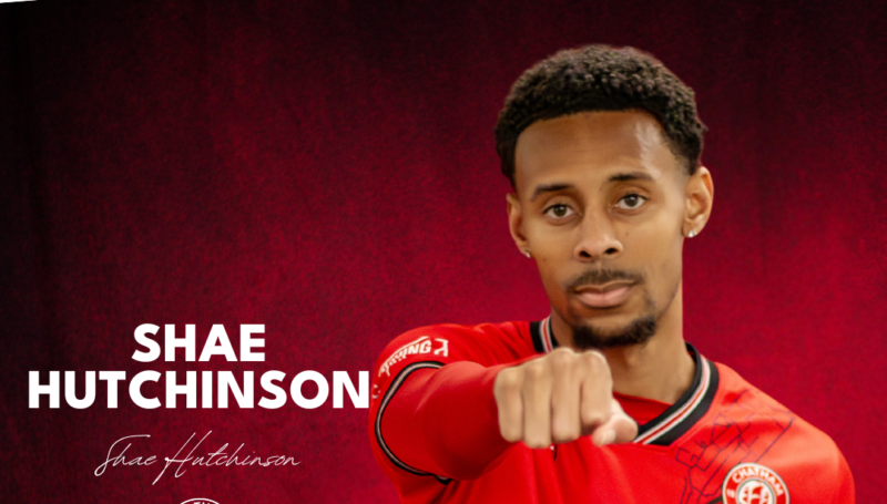 CHATS SIGN SHAE HUTCHINSON